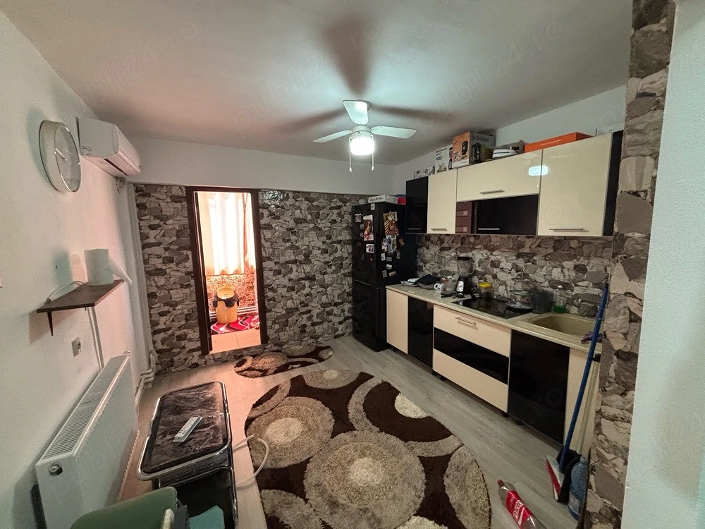 vand apartament ultracentral