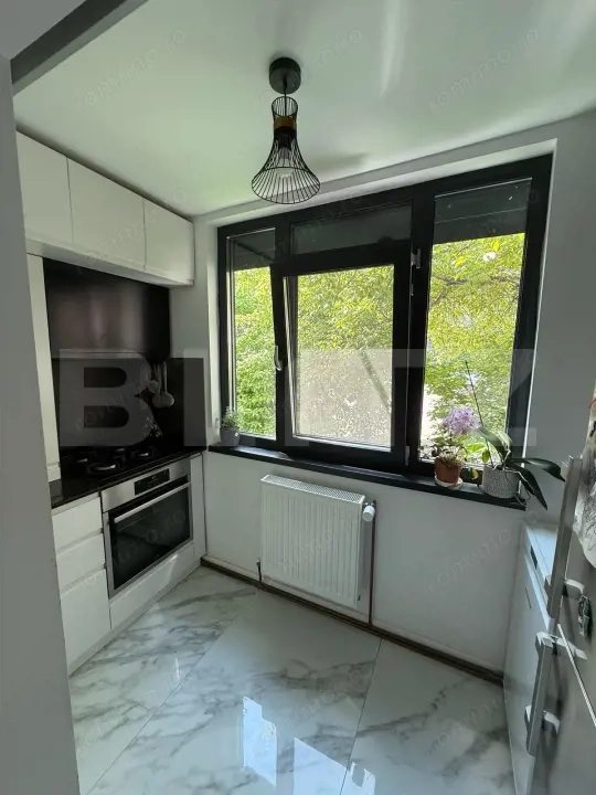 Apartament 3 camere, decomandat, finisaje premium, 2 băi – ideal pentru familie