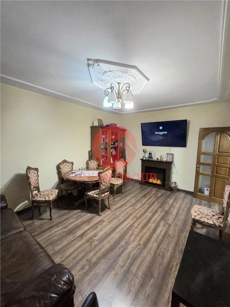 Apartament 4 Camere in Vila, Curte si Intrare Separata, Zona Andrei Saguna
