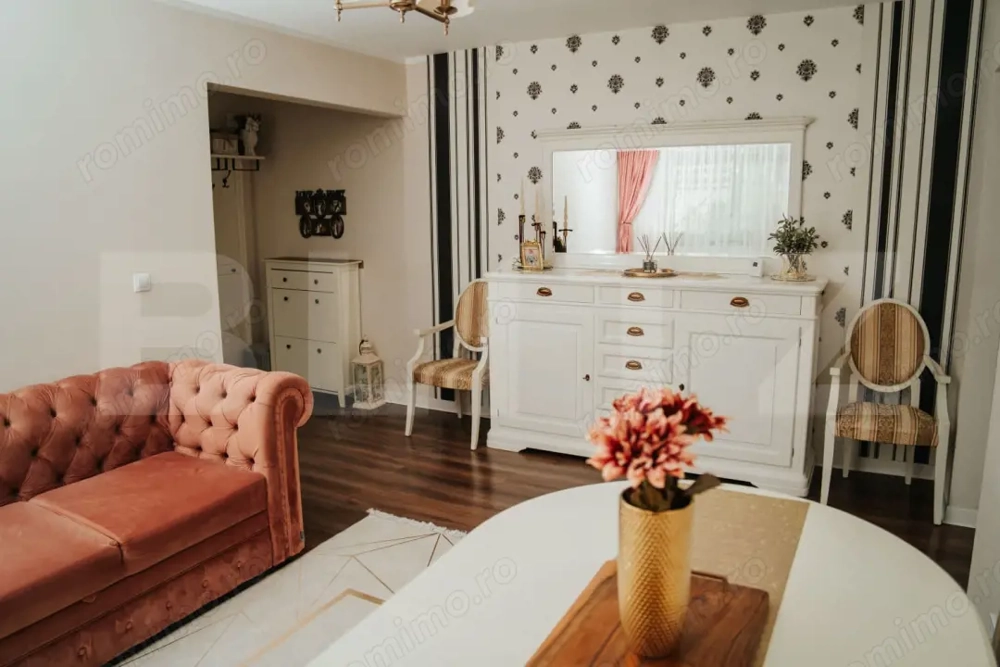 Apartament 2 camere, etaj intermediar, zona Centrala