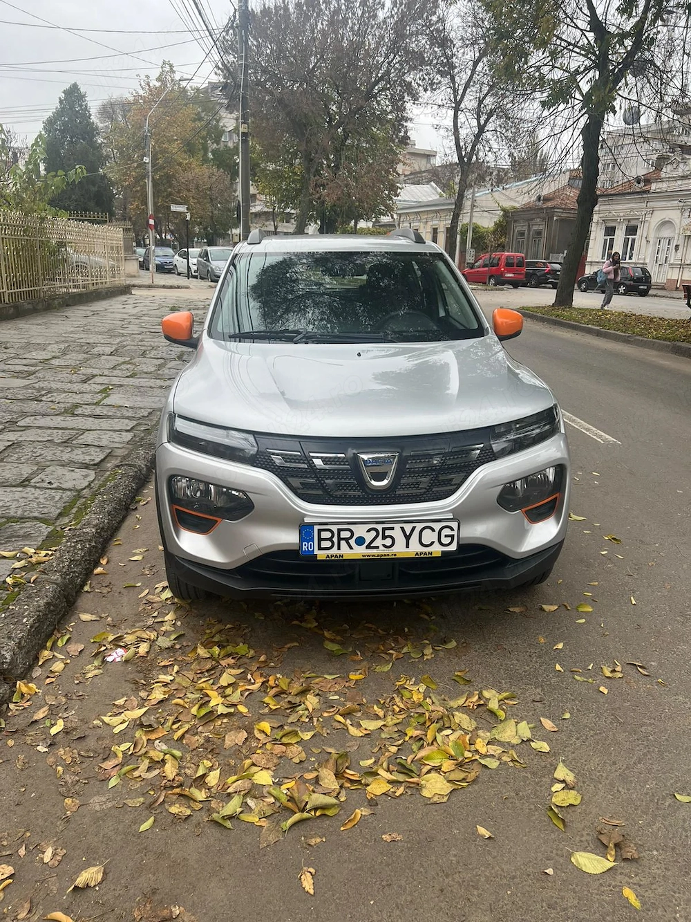 Vând Dacia Spring