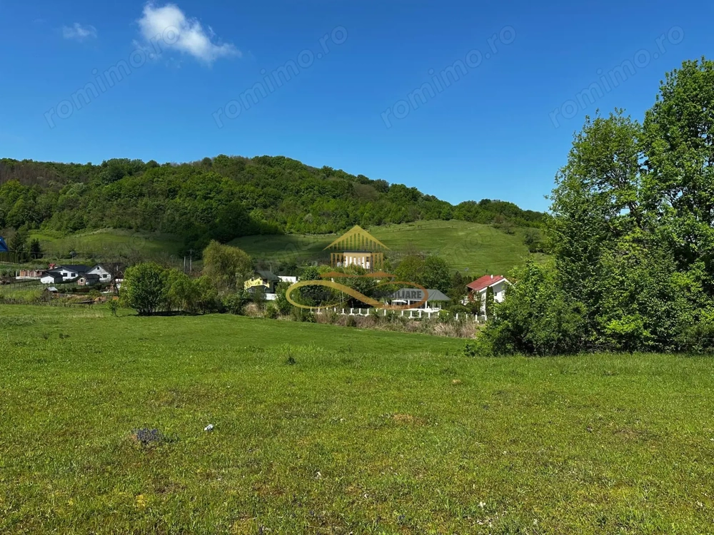 Teren intravilan de vanzare 1439 mp Luncani strada Slatinei - Bacau