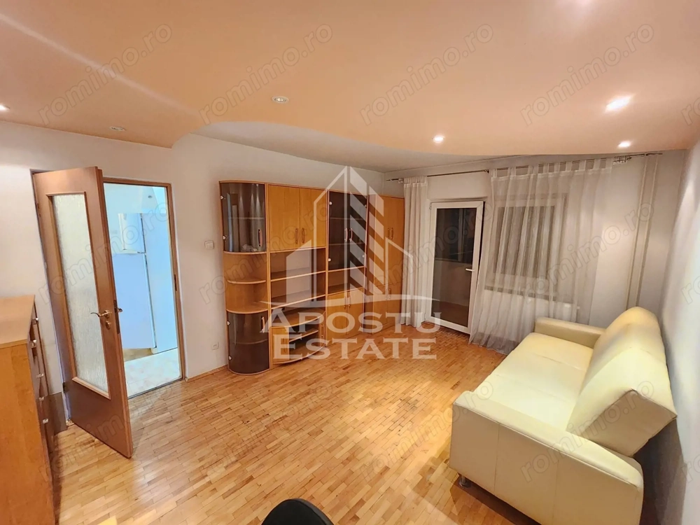 Apartament de vanzare 2 camere, etaj 3, zona Sagului, Timisoara