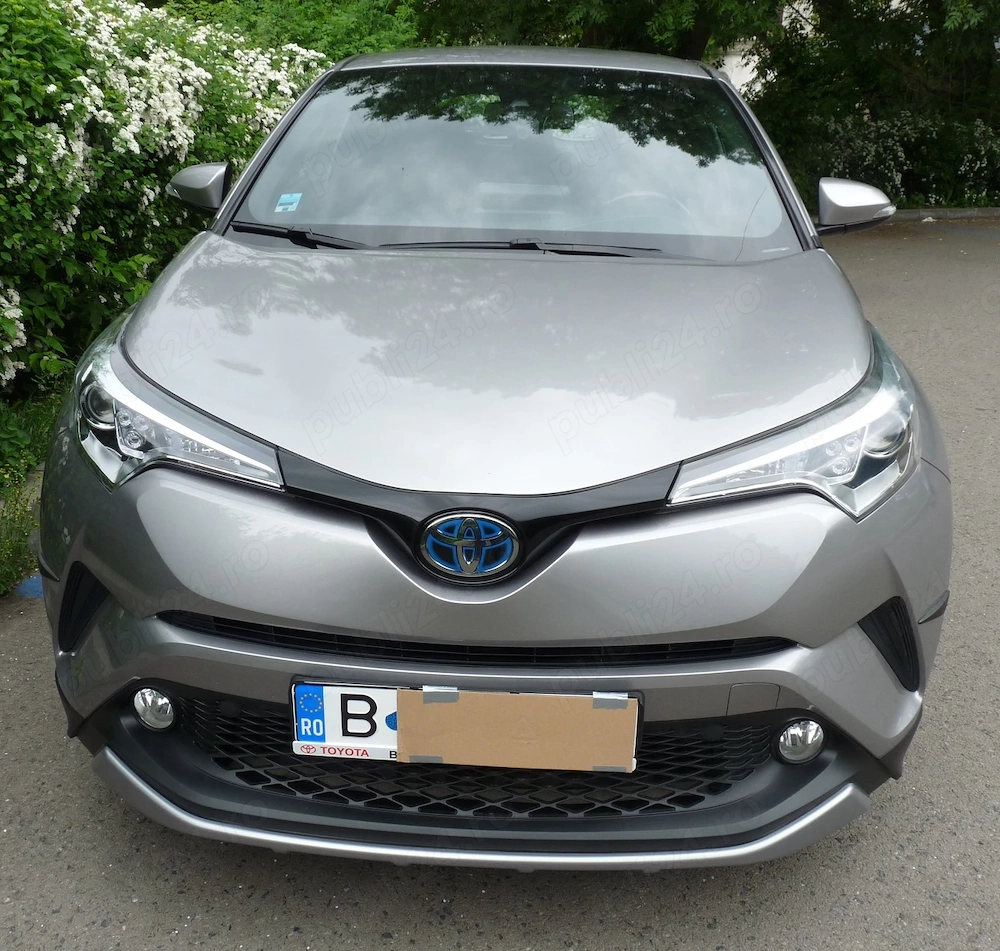 Vanzare Toyota C-HR Hybrid