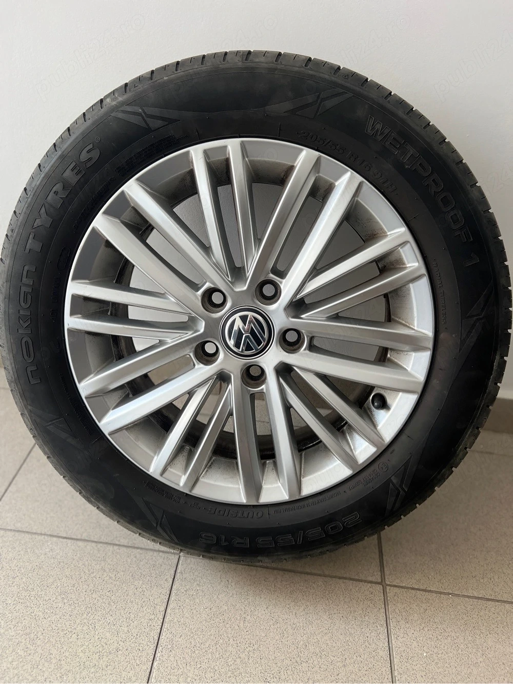 jante cu anvelope de vara 16 vw 