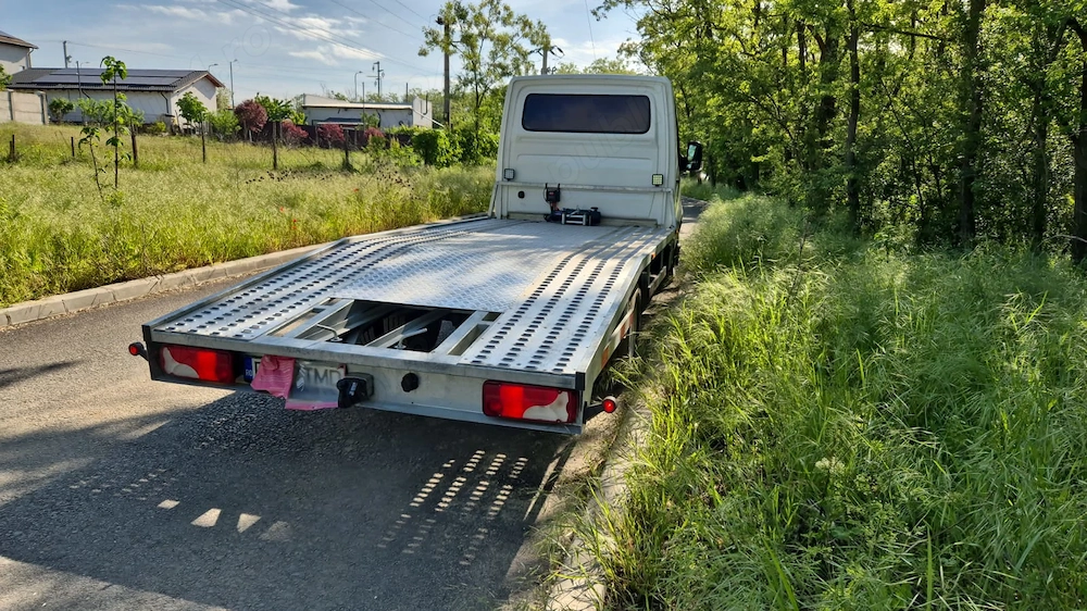 Platformă mercedes ansanblu
