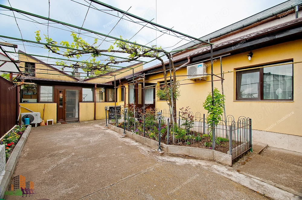 Casa situata in Galati, zona excelenta, la Cheie!