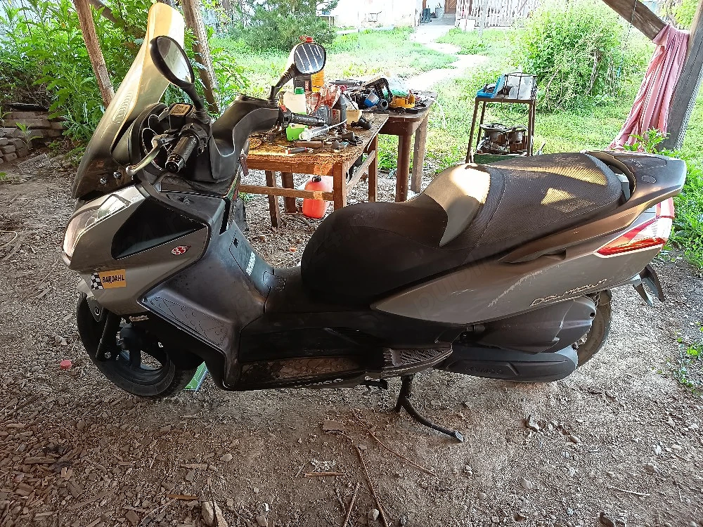 Kymco Downtown 125