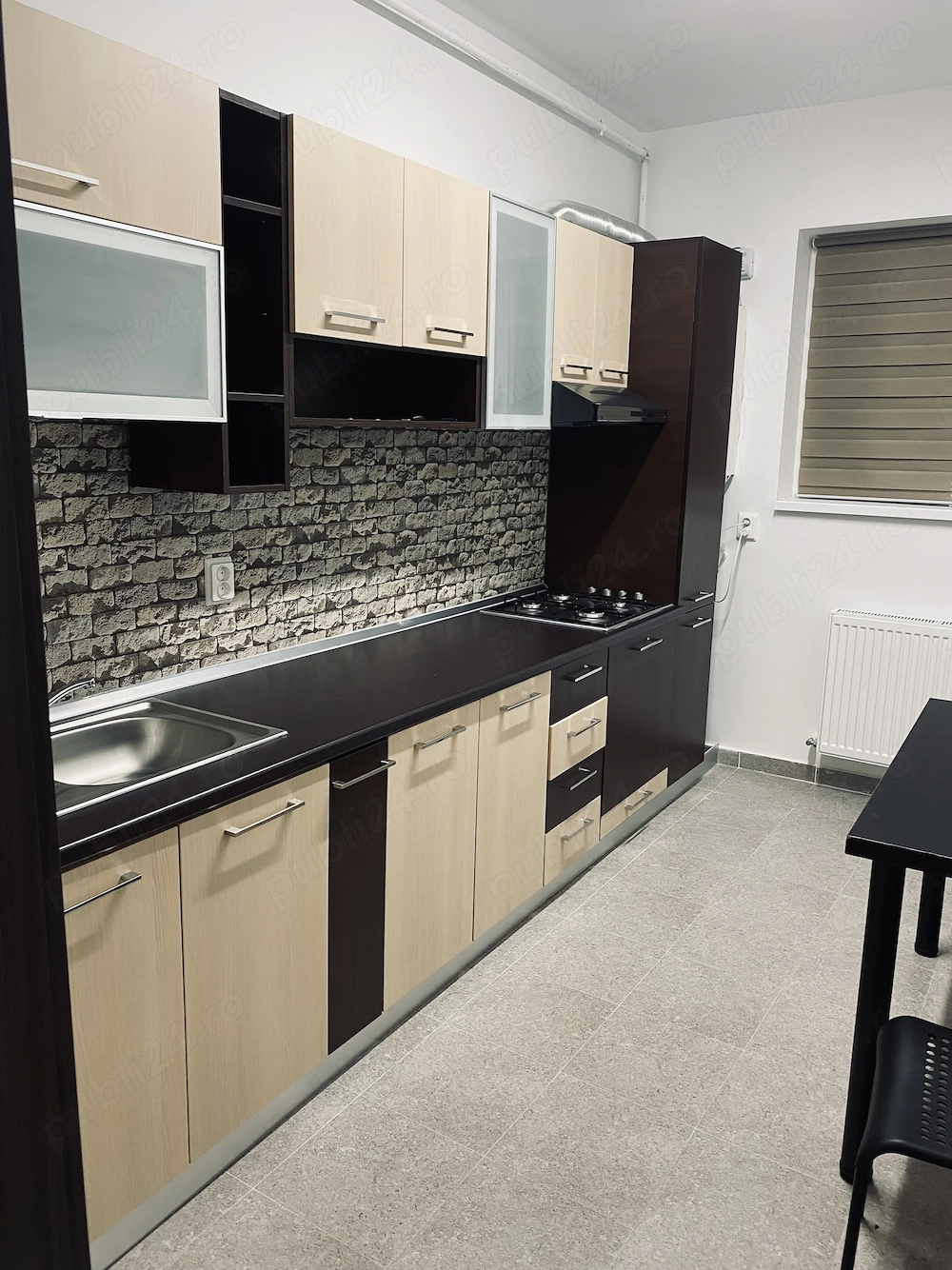 Închiriez apartament Militari