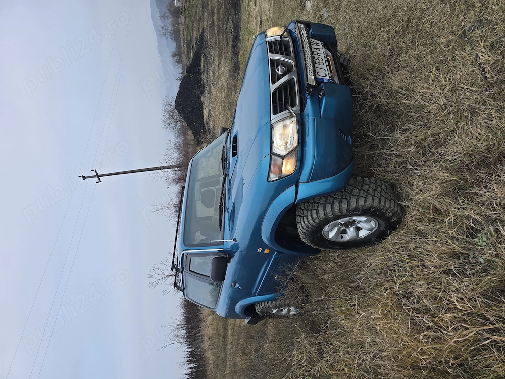 Nissan Patrol Y61 2.8 SE utilitar