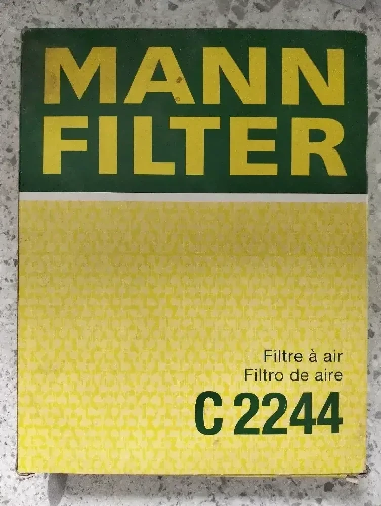 Filtrul de aer MANN- C 2244, Ford și Mazda.