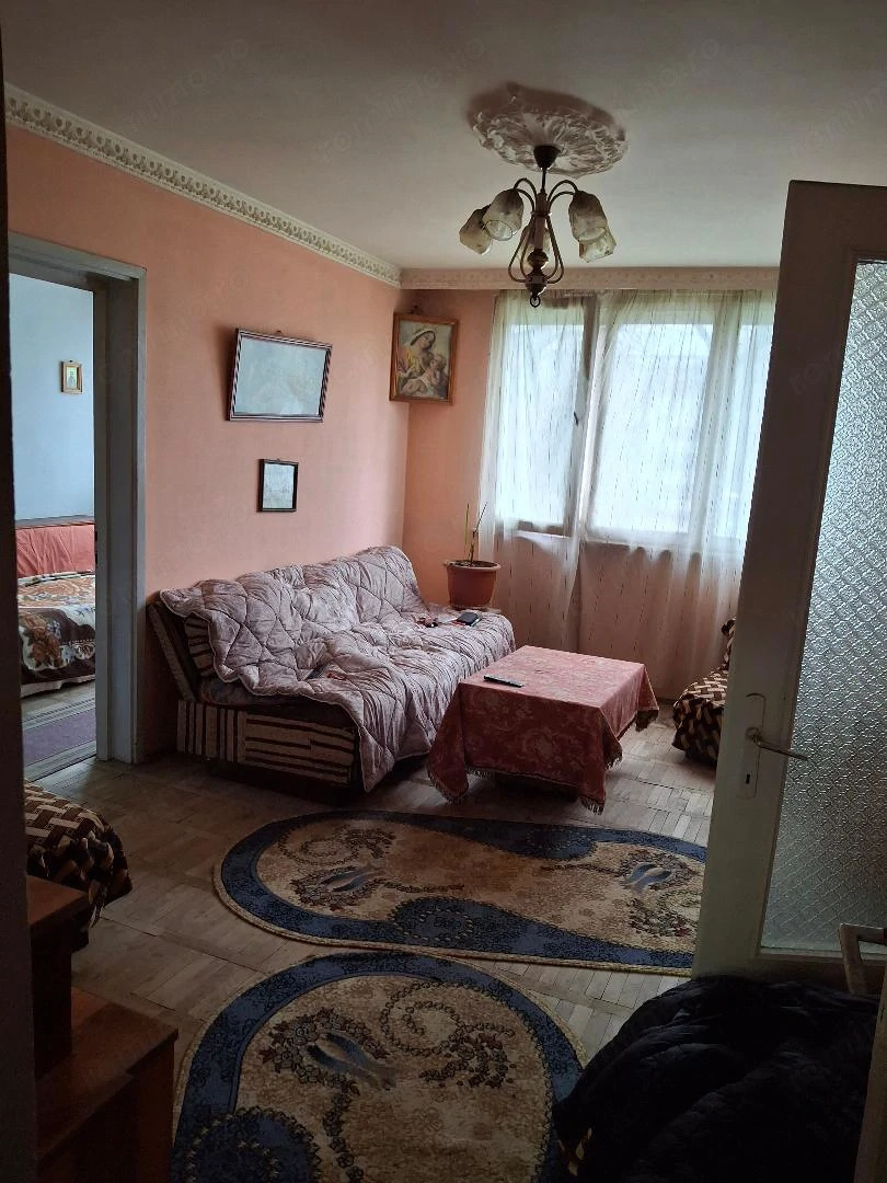 Apartament 4 camere Tiglina2 et1 4 ,2 Balcoane,simplu 87 000 euro neg
