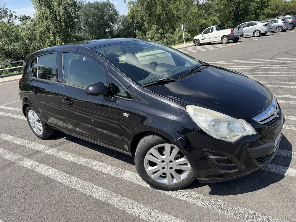 Vând opel corsa 2011 2400 