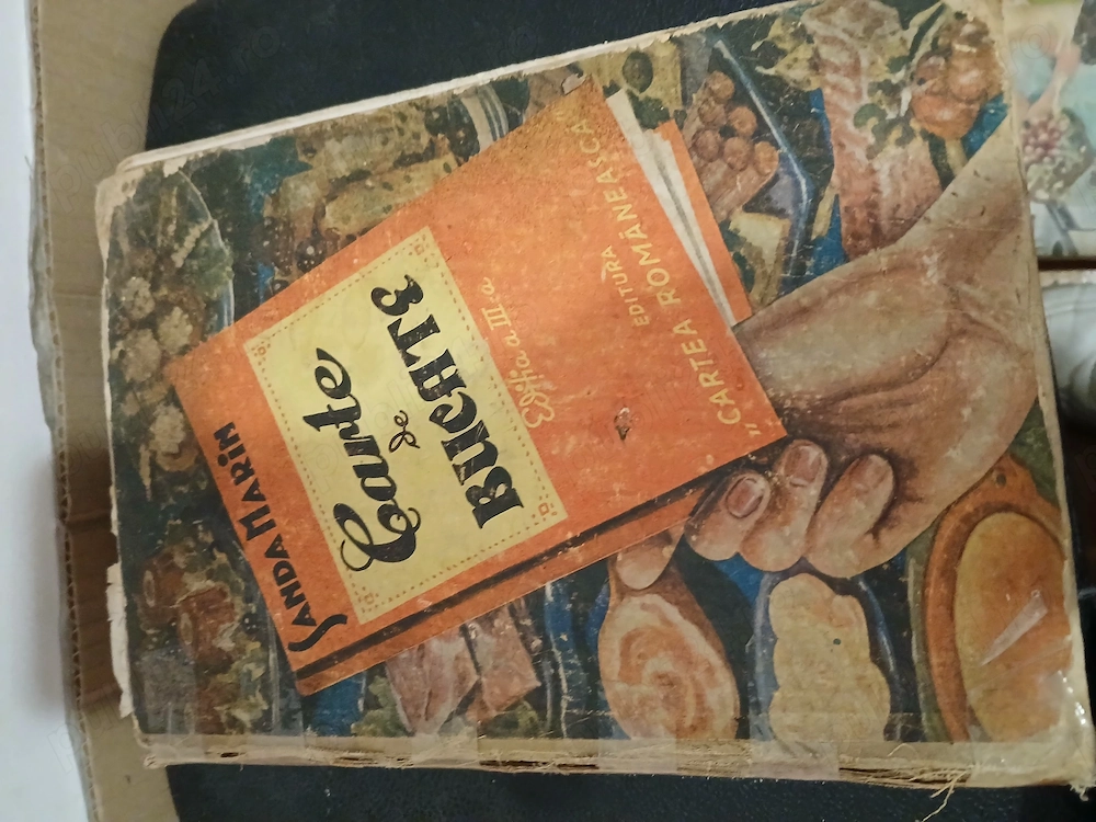 Vand carti vechi de bucate, pret foarte bun