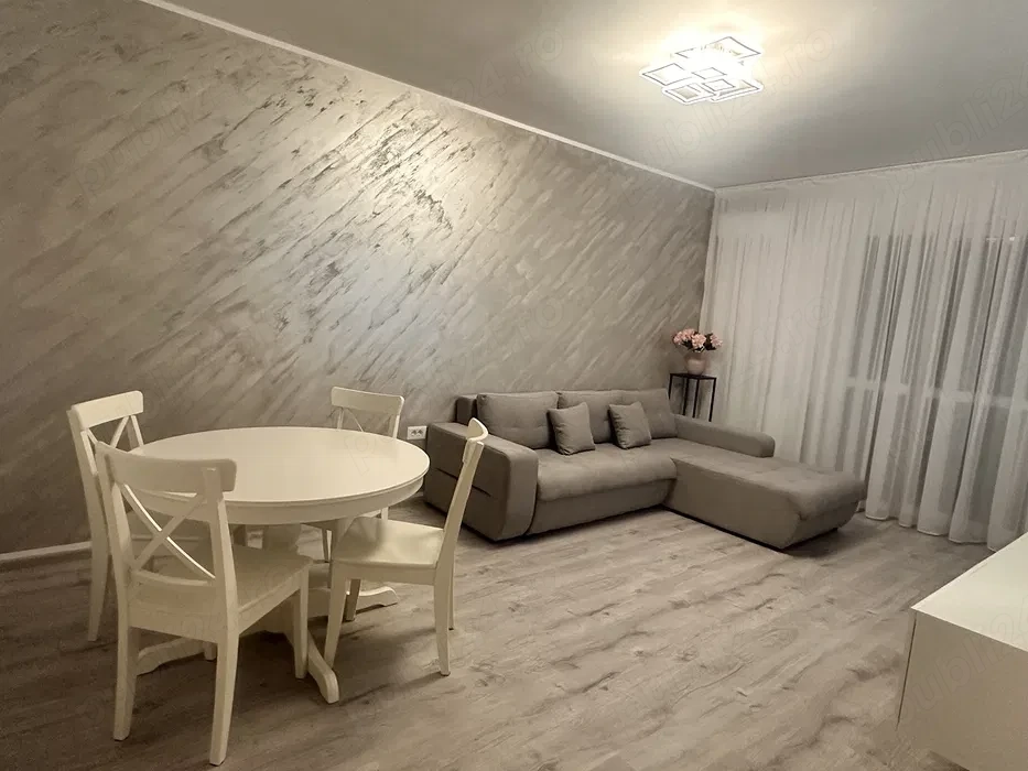 Inchiriere apartament 2 cam