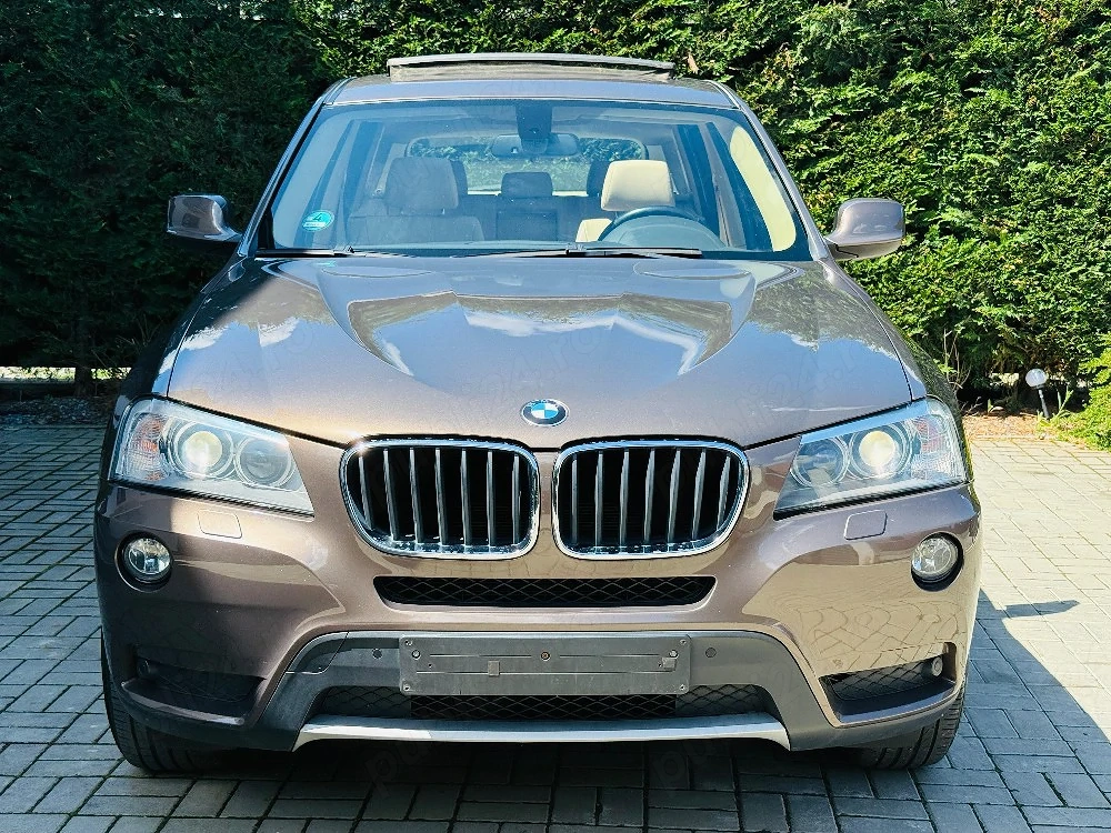 BMW X3 2.0i Pano Navi xDrive Automat