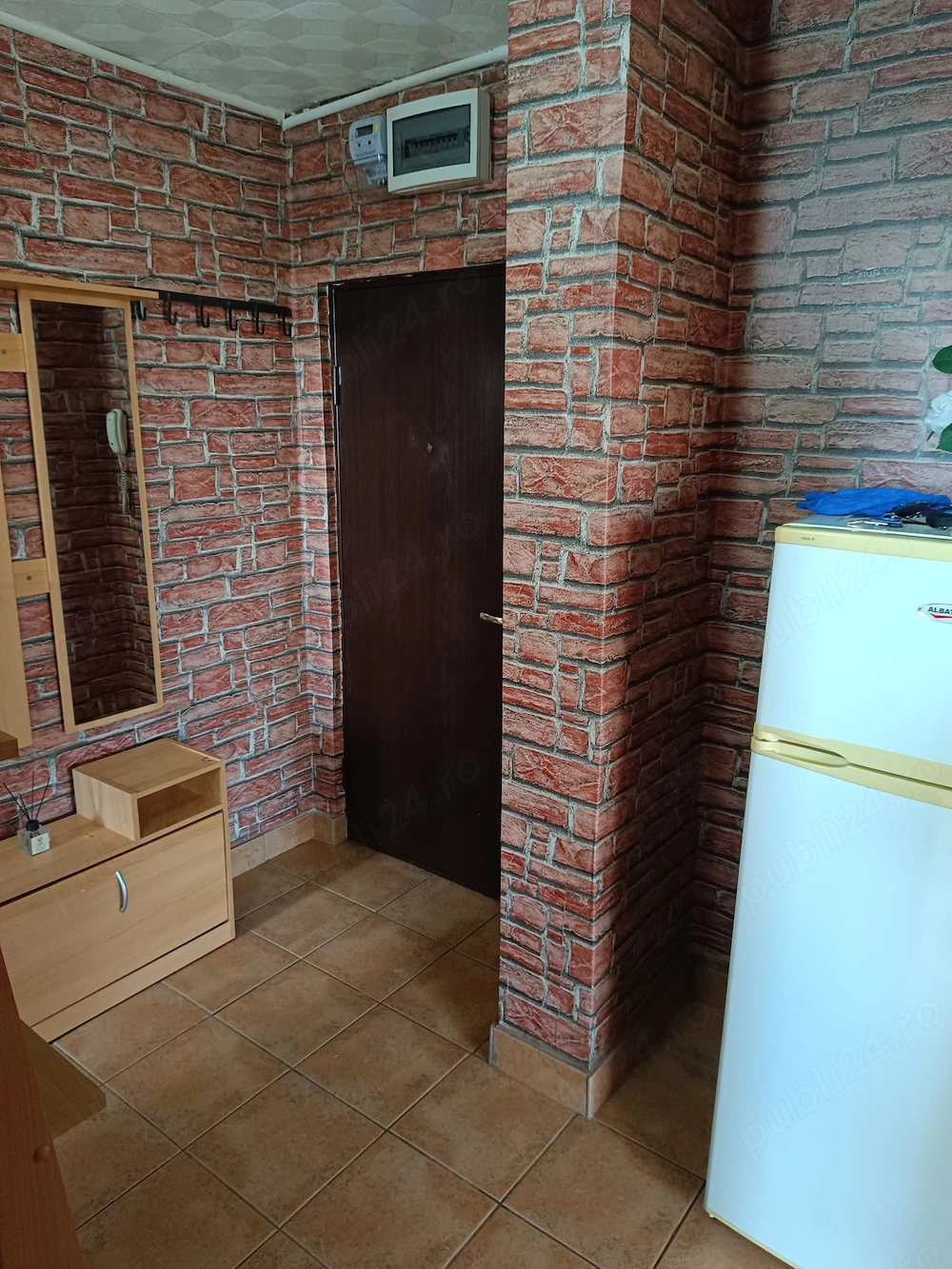 Oger garsoniera de inchiriat