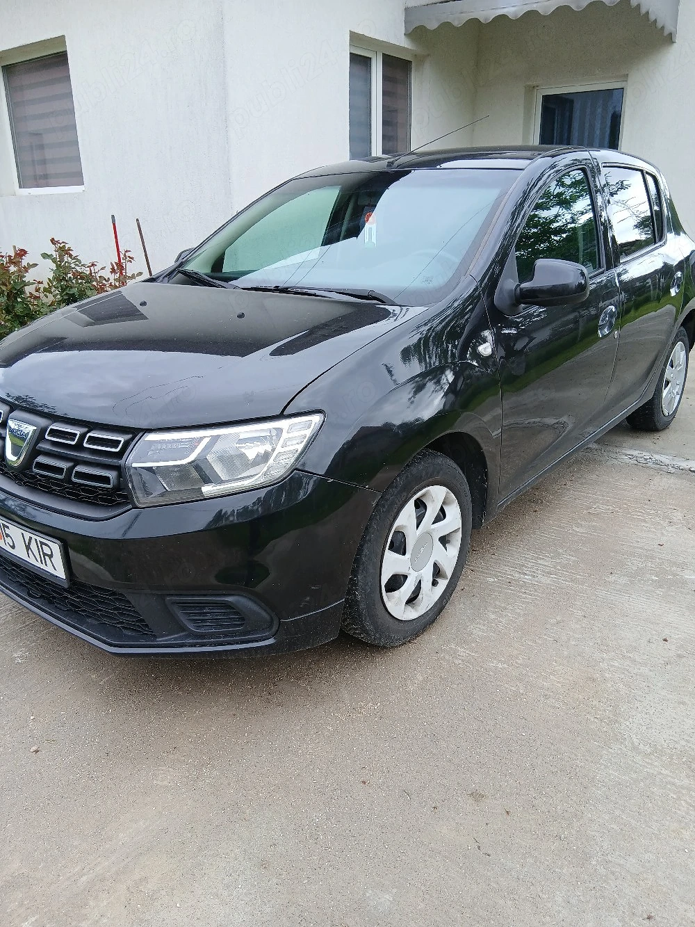 Vând Dacia Sandero motor 1000cmc 