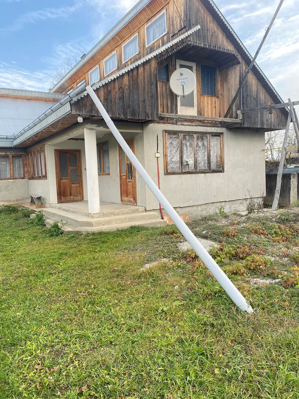 Vand casa in Raucesti , Neamt