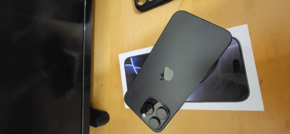 Full box. Iphone 16 Pro Max 256 GB