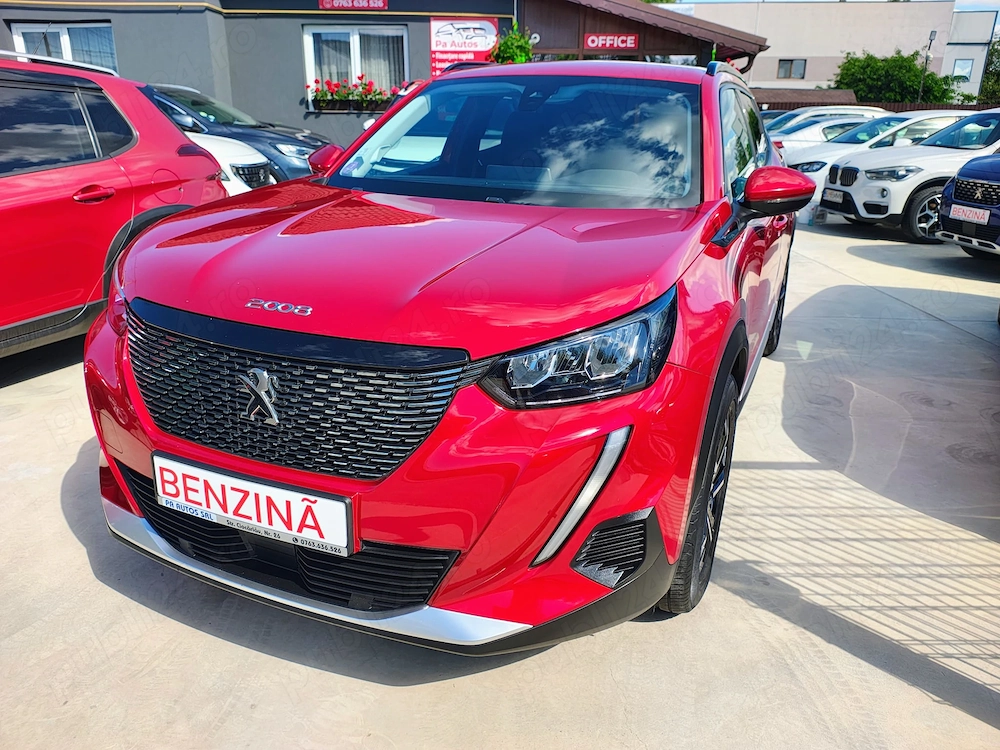Peugeot 2008 PureTech 100 Allure