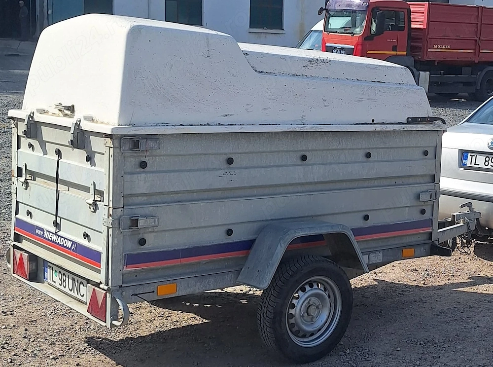 Remorca zincata auto 750 Kg- basculabila - 2 sectoare & capac din fibra