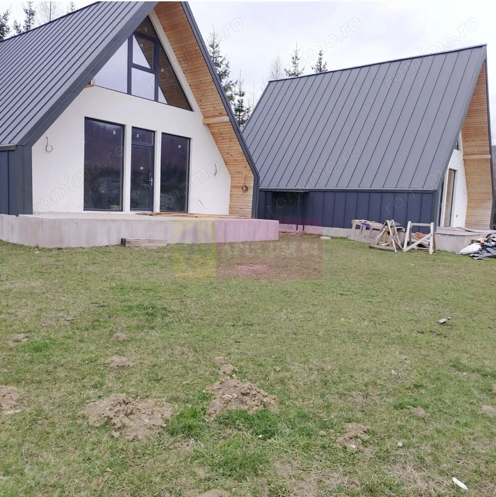 Vila A Frame de vanzare in Valea Doftanei