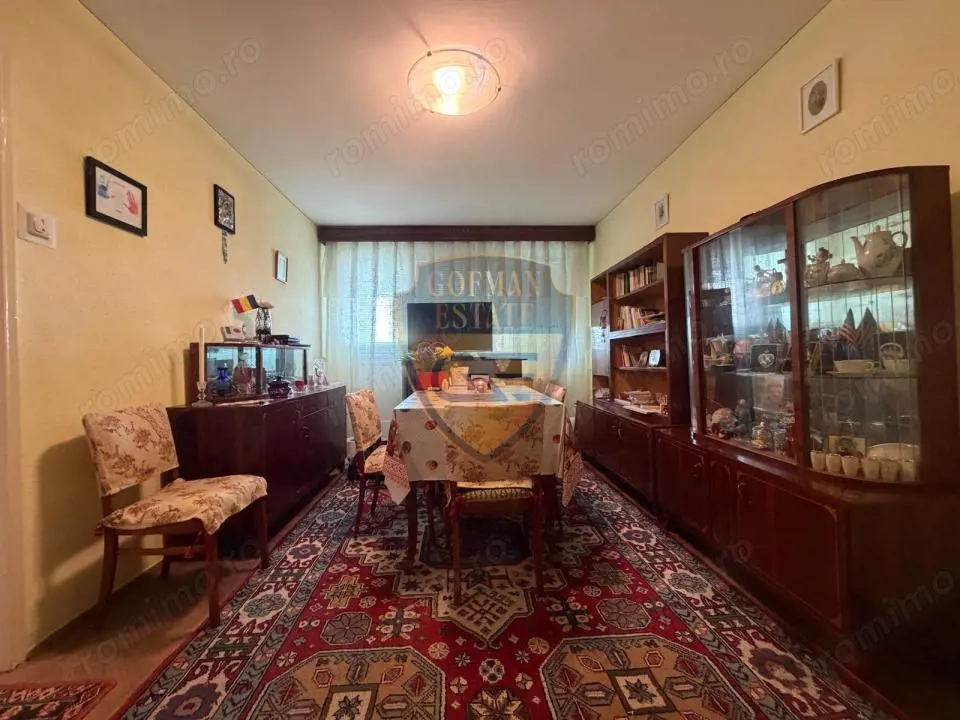 3 camere decomandat | Zona FAR | ABATOR | 71 mp | Etaj 5/10 | Centrală gaz 