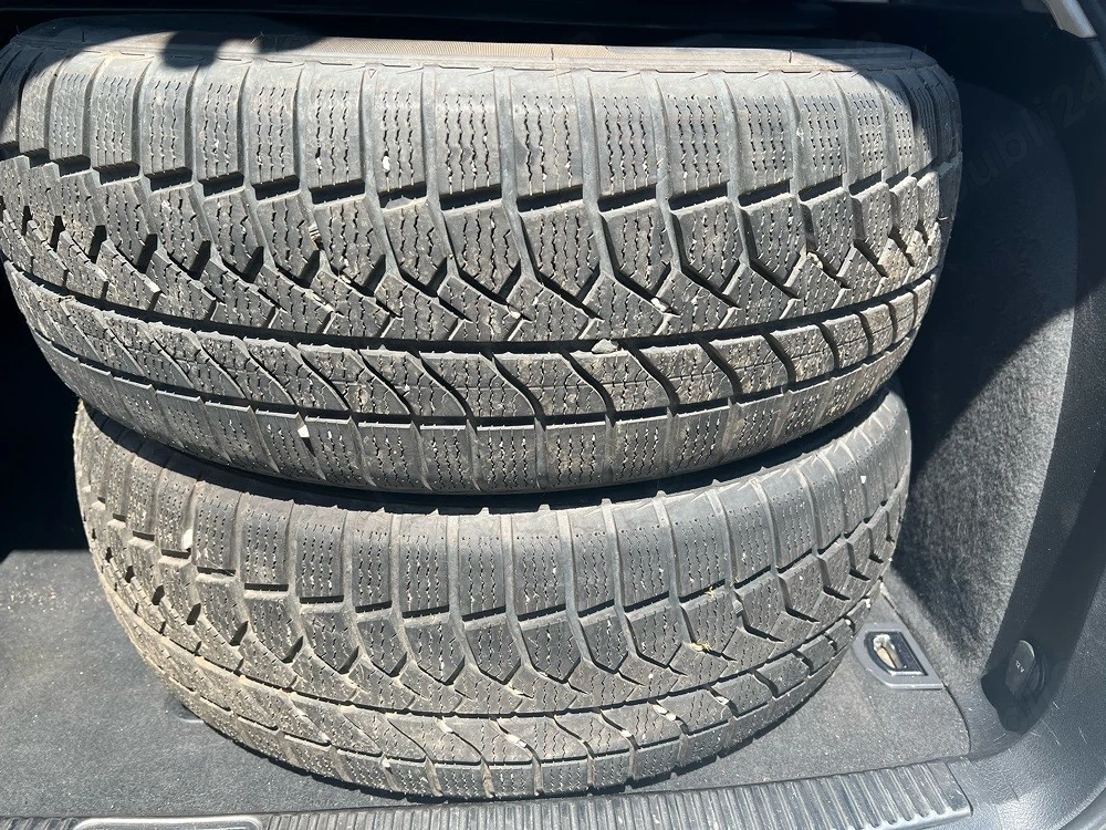 Anvelope 215/60R16