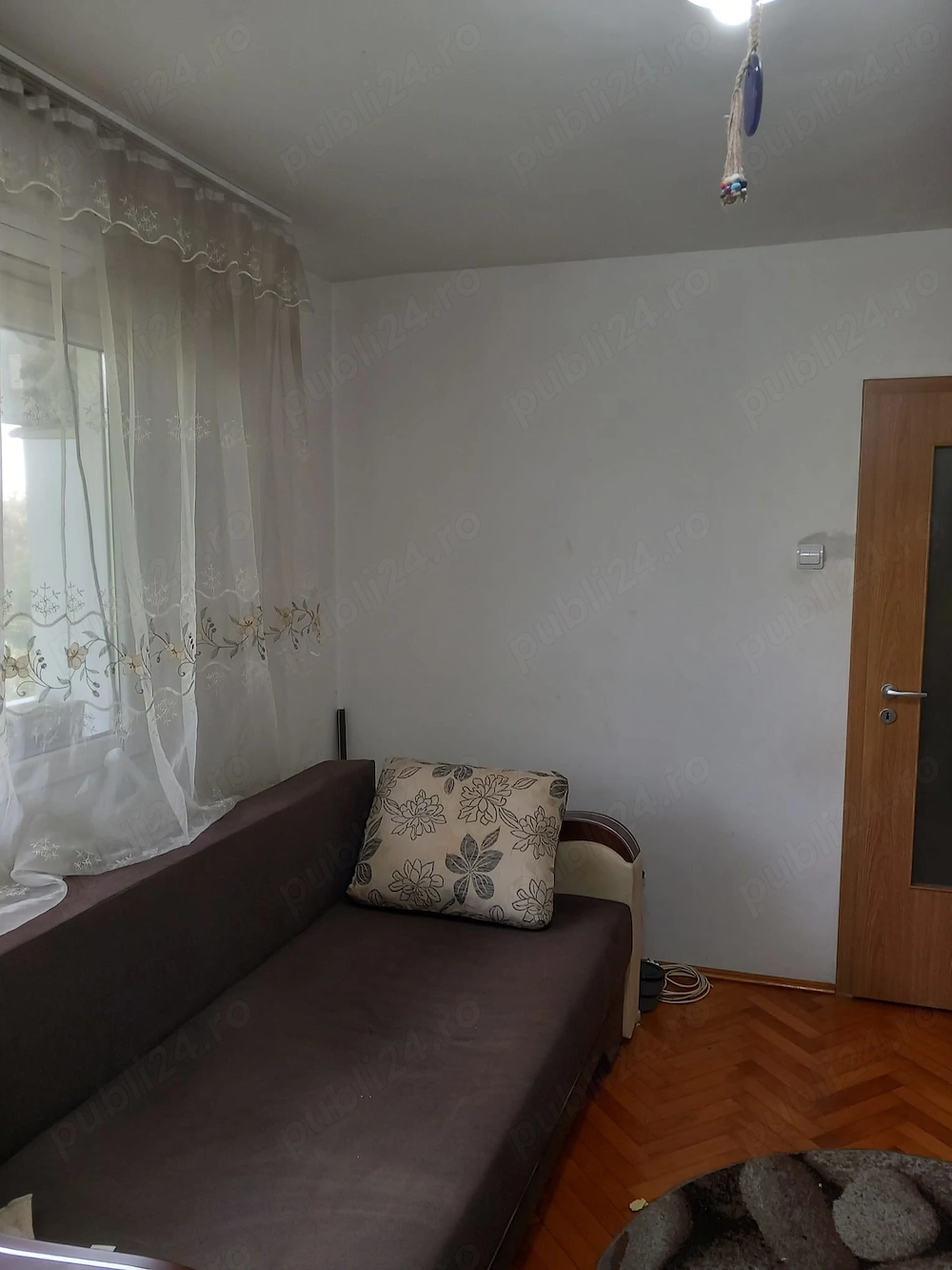 Apartament 2 camere de vinzare