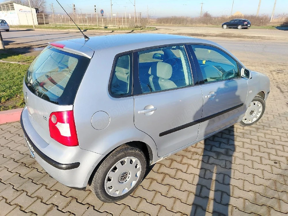 VW Polo   