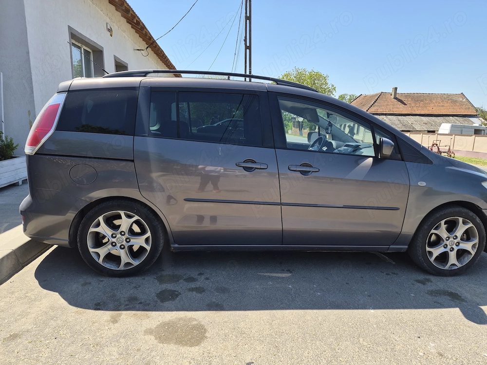 Vand Mazda 5