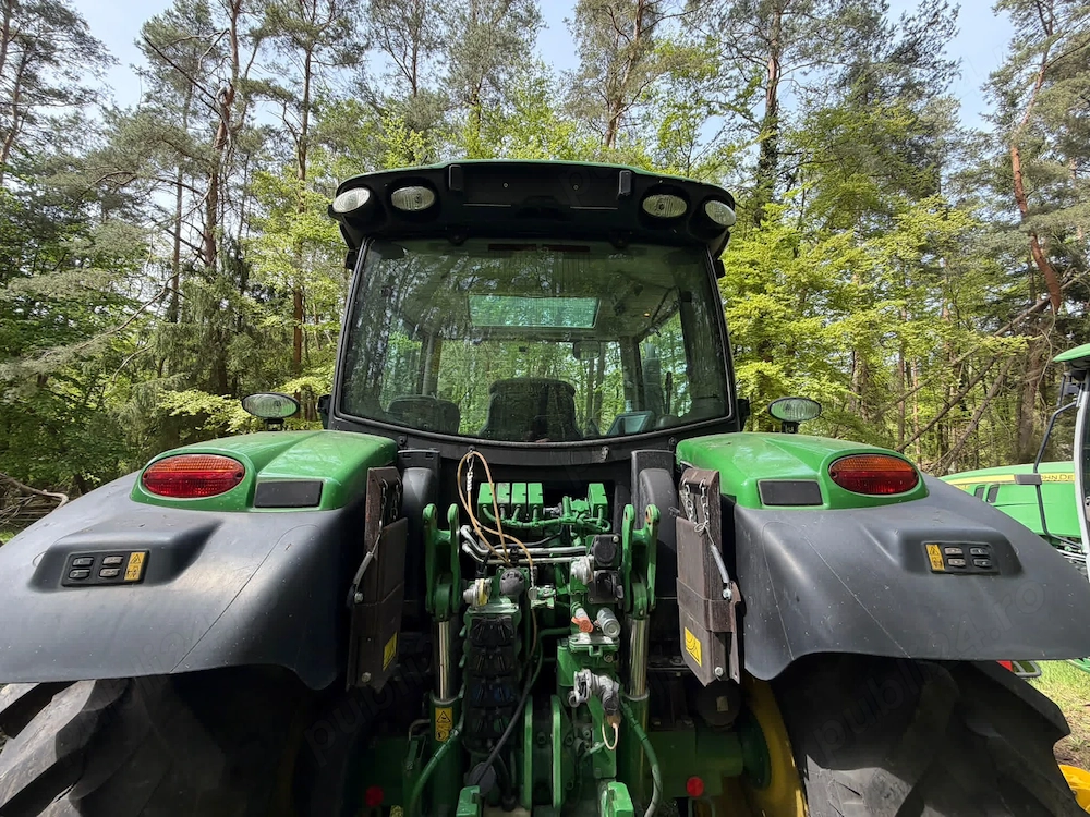John Deere 6110 R