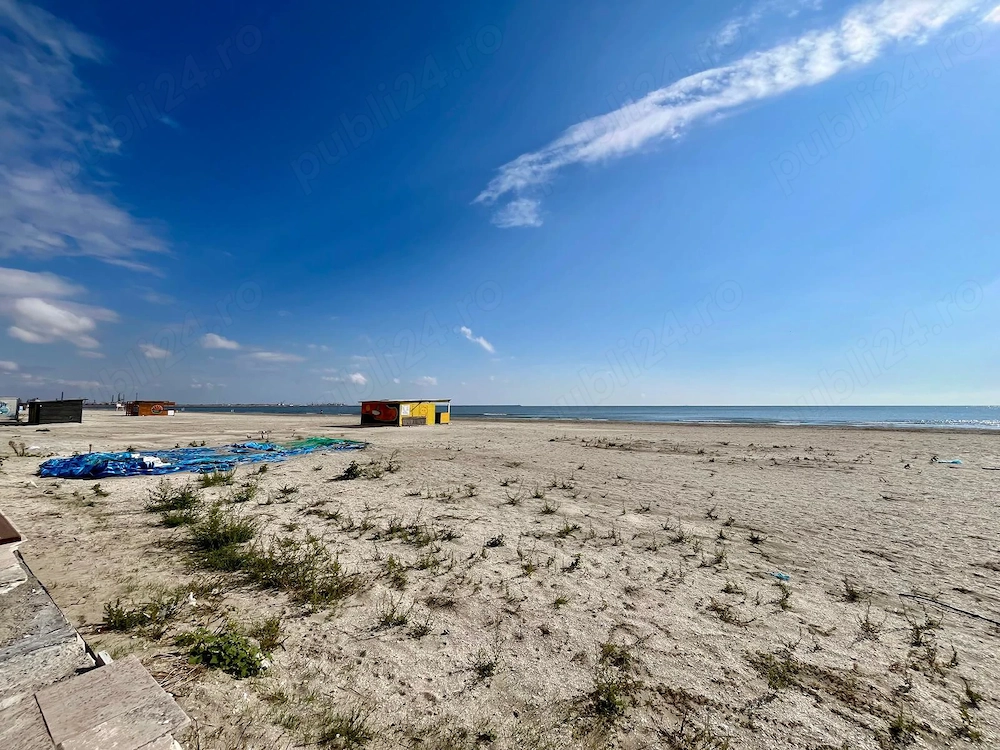 2 Camere prima linie la mare