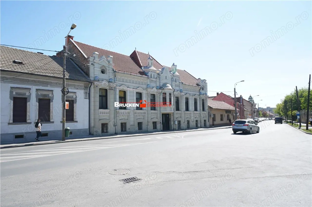 Apartament la mansarda | Louis Pasteur
