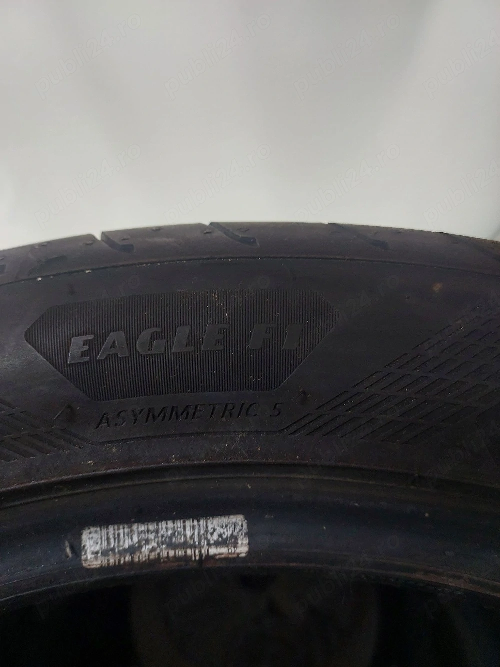 De vanzare set anvelope Goodyear Eagle F1
