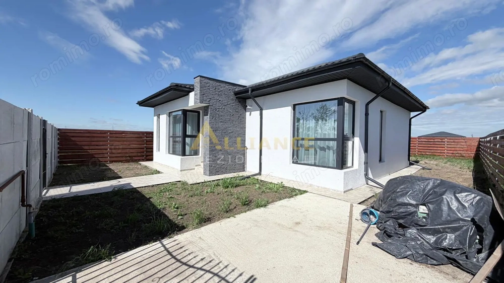 Casa Individuala - 3 camere - 2 bai - 375mp teren