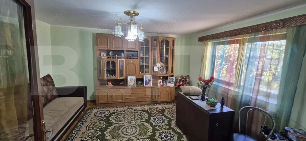Gospodărie completă, casă 140 mp, teren 770 mp - zona Găești 