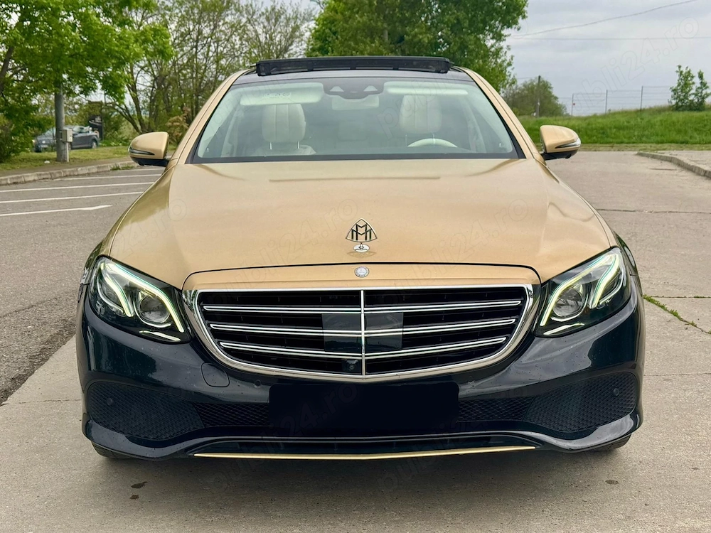 Mercedes-Benz E350d   4 butoane   Panoramic dublu