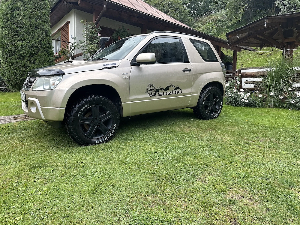 Grand Vitara 1,9 diesel 4x4 , schimb cu grand Vitara în patru uși !