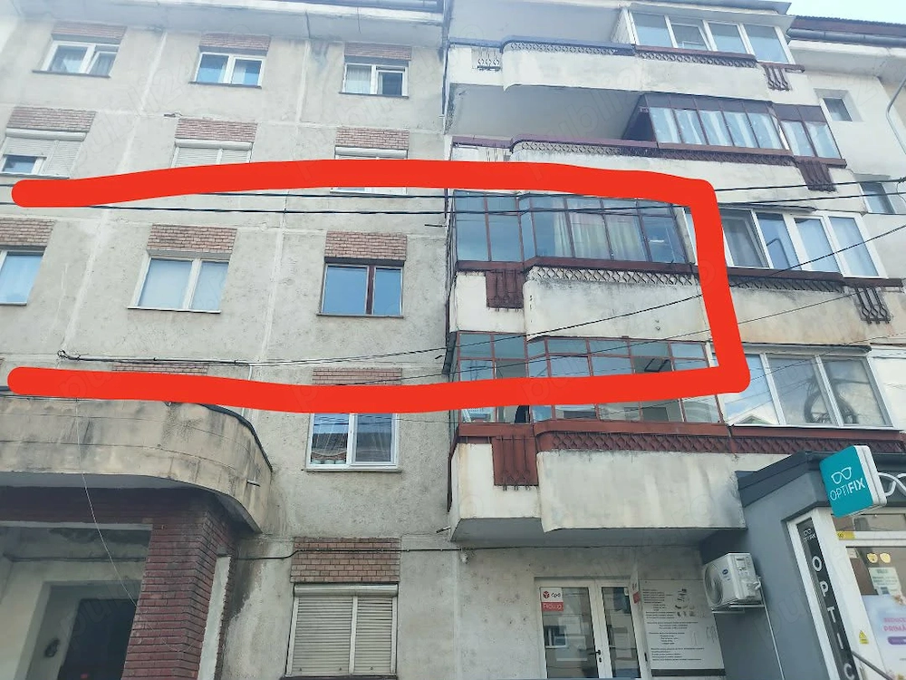 Apartament 4 camere zonă  centrală  Dej.