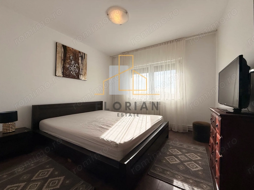 Apartament cu 3 camere, decomandat, 450 euro/ Calea Lipovei, Tm