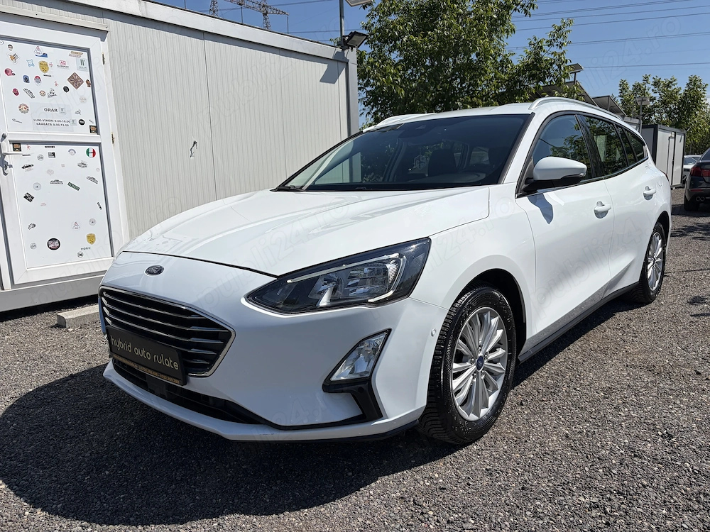 Ford Focus   Titanium   Garantie 12 luni