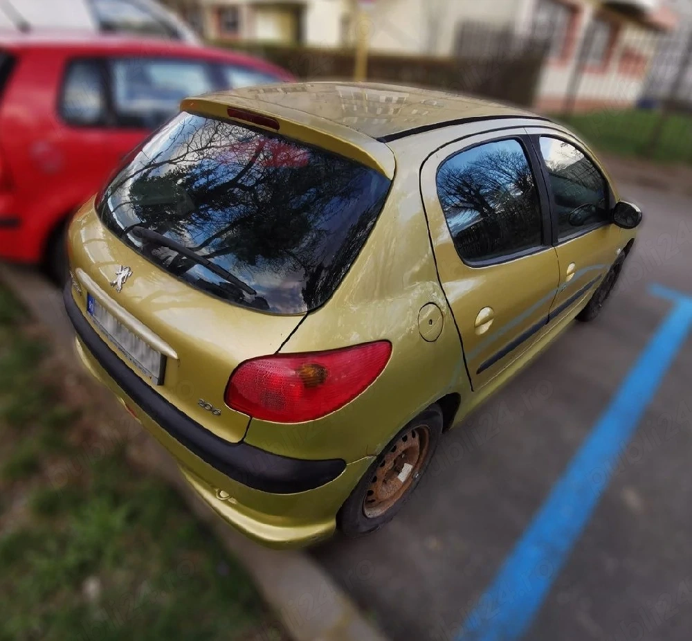 Mașină rabla