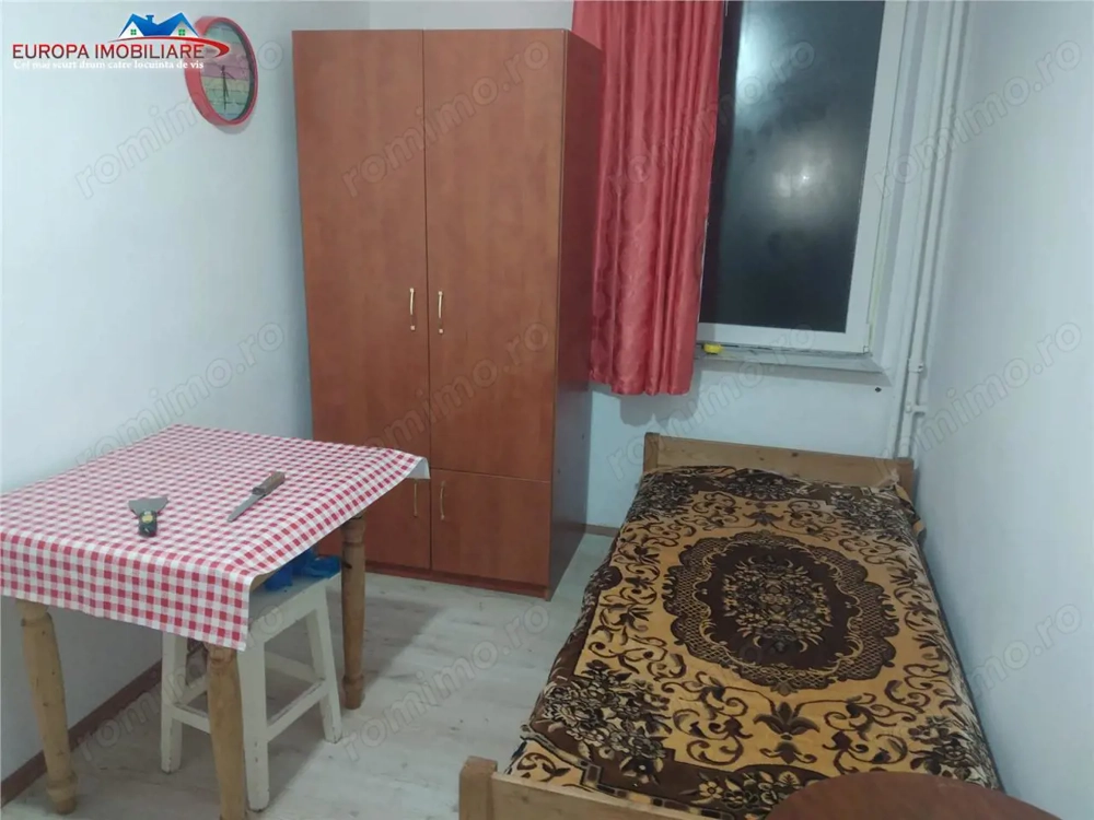 Garsoniera de vanzare zona Vest-Tulcea