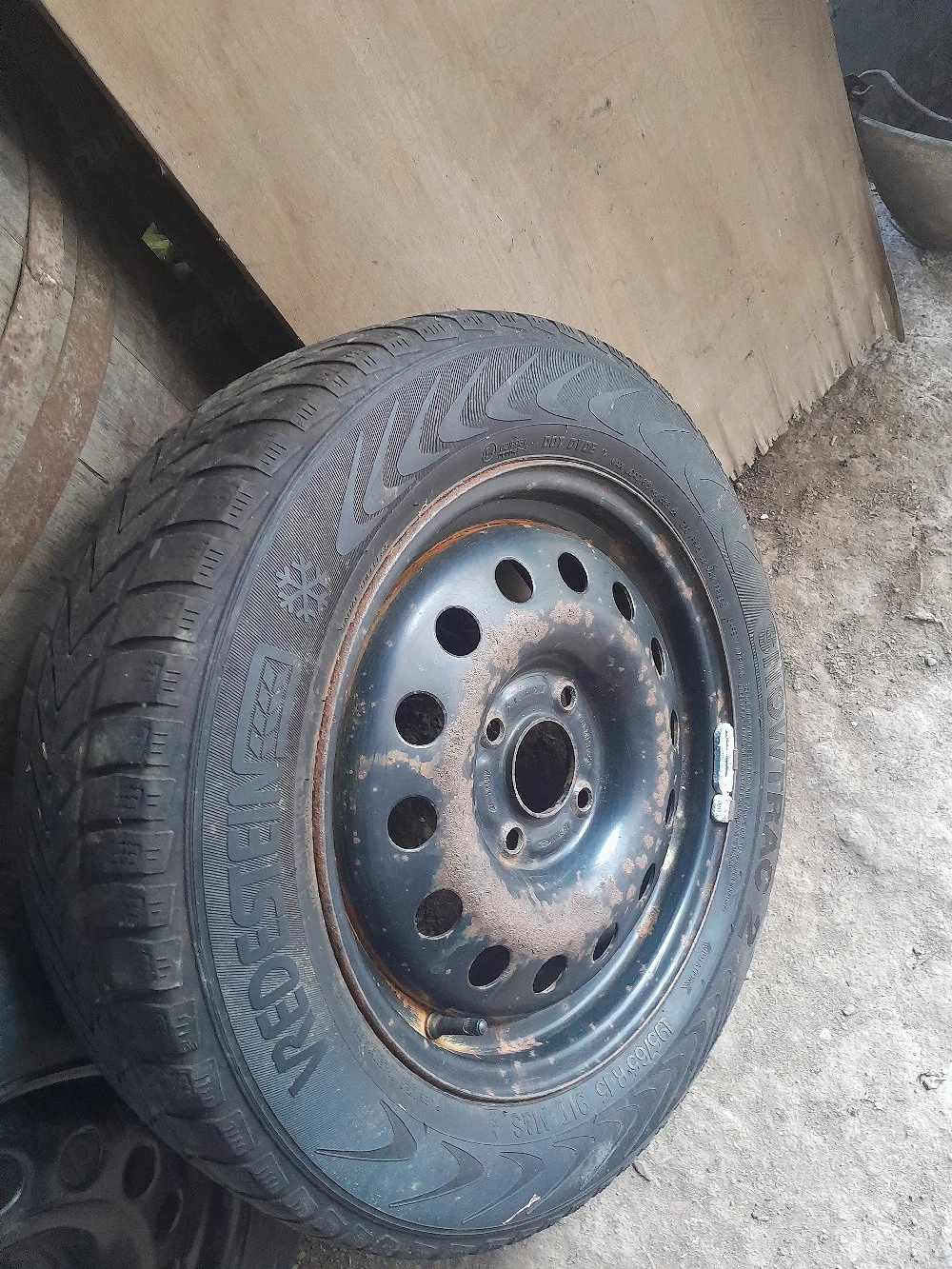 Roată de rezervă 