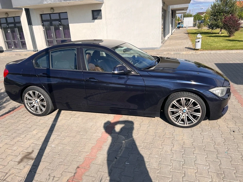 BMW 320i automat