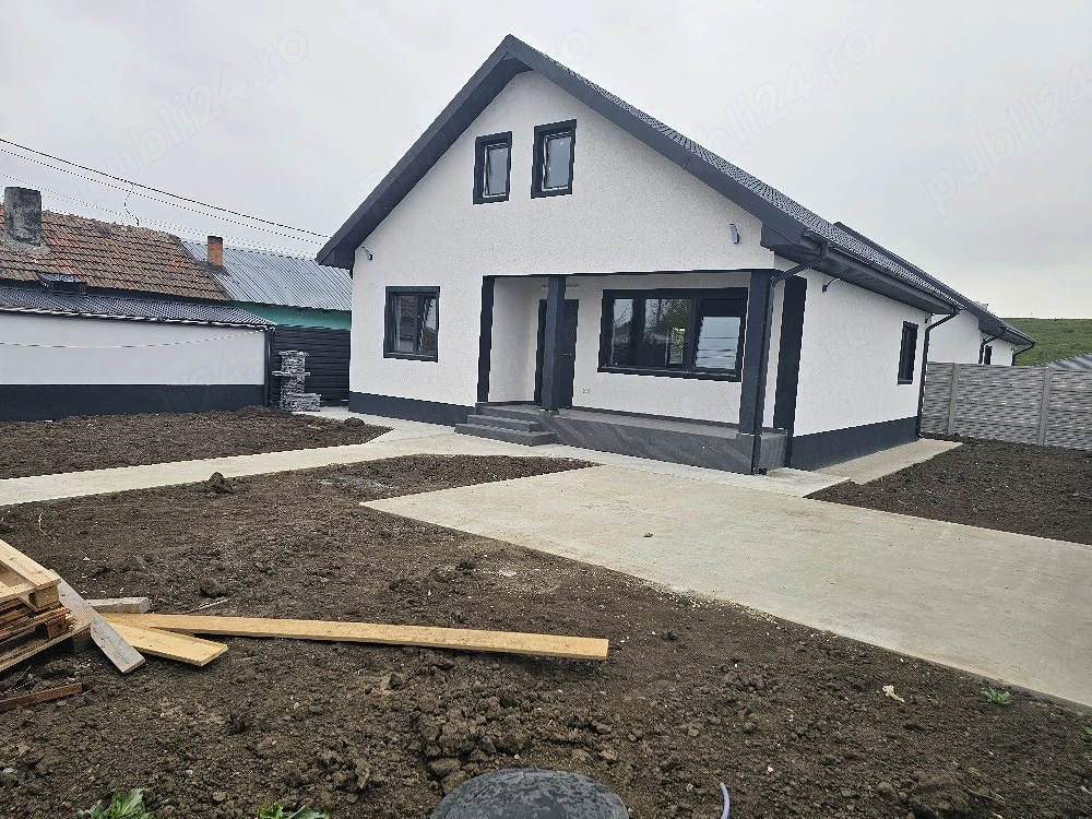 Vând casă parter în Valu lui Traian