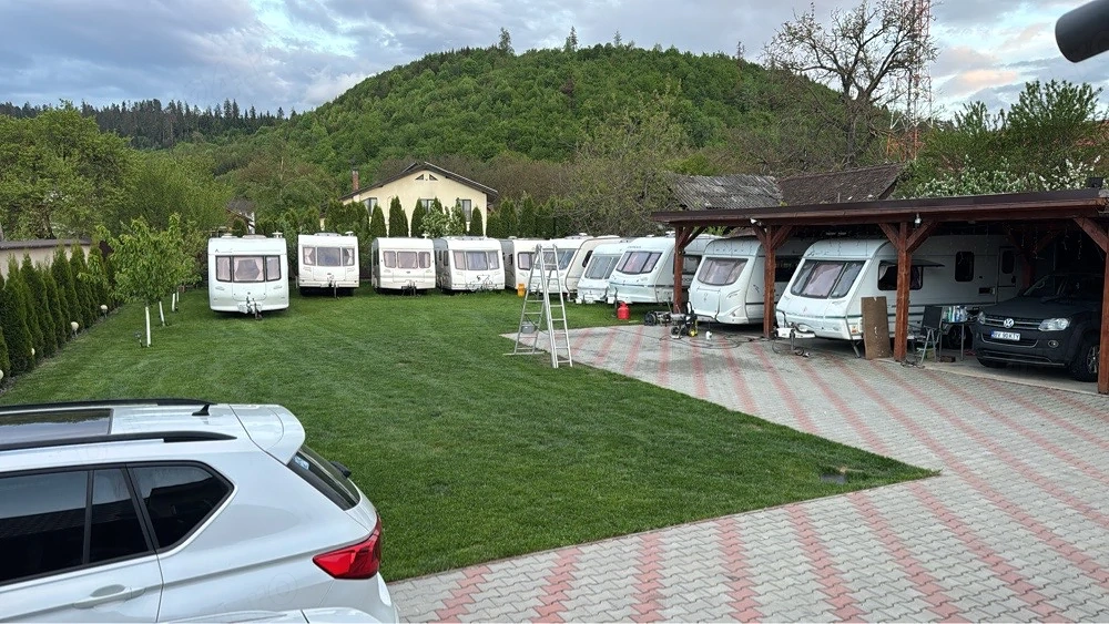 Rulote  inmatriculate si pentru punct fix 