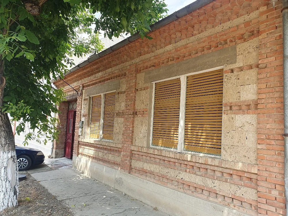 casa de vânzare 